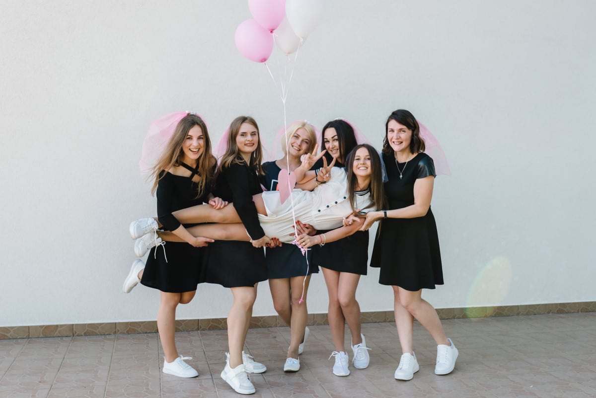 Cool Bride✨✨✨  Bachelorette partyplanung, Jga ideen frauen